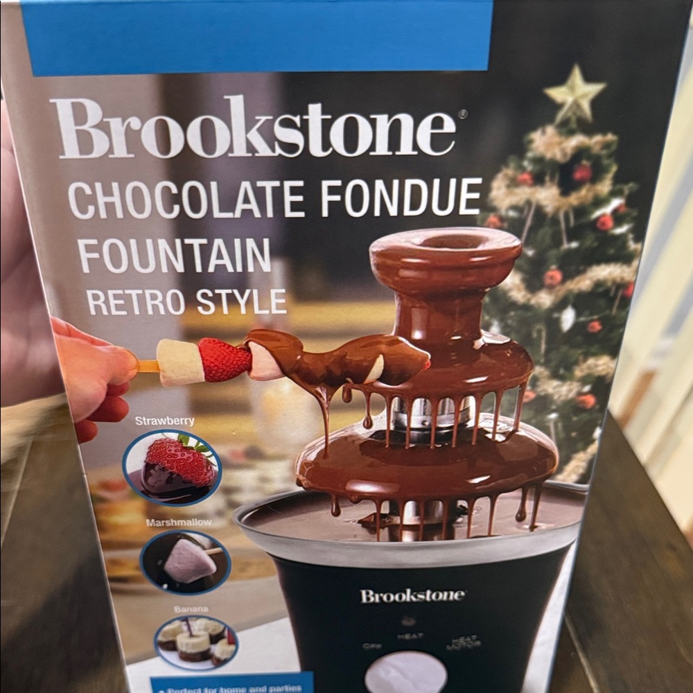 Brookstone Retro Chocolate Fondue Fountain - Brown